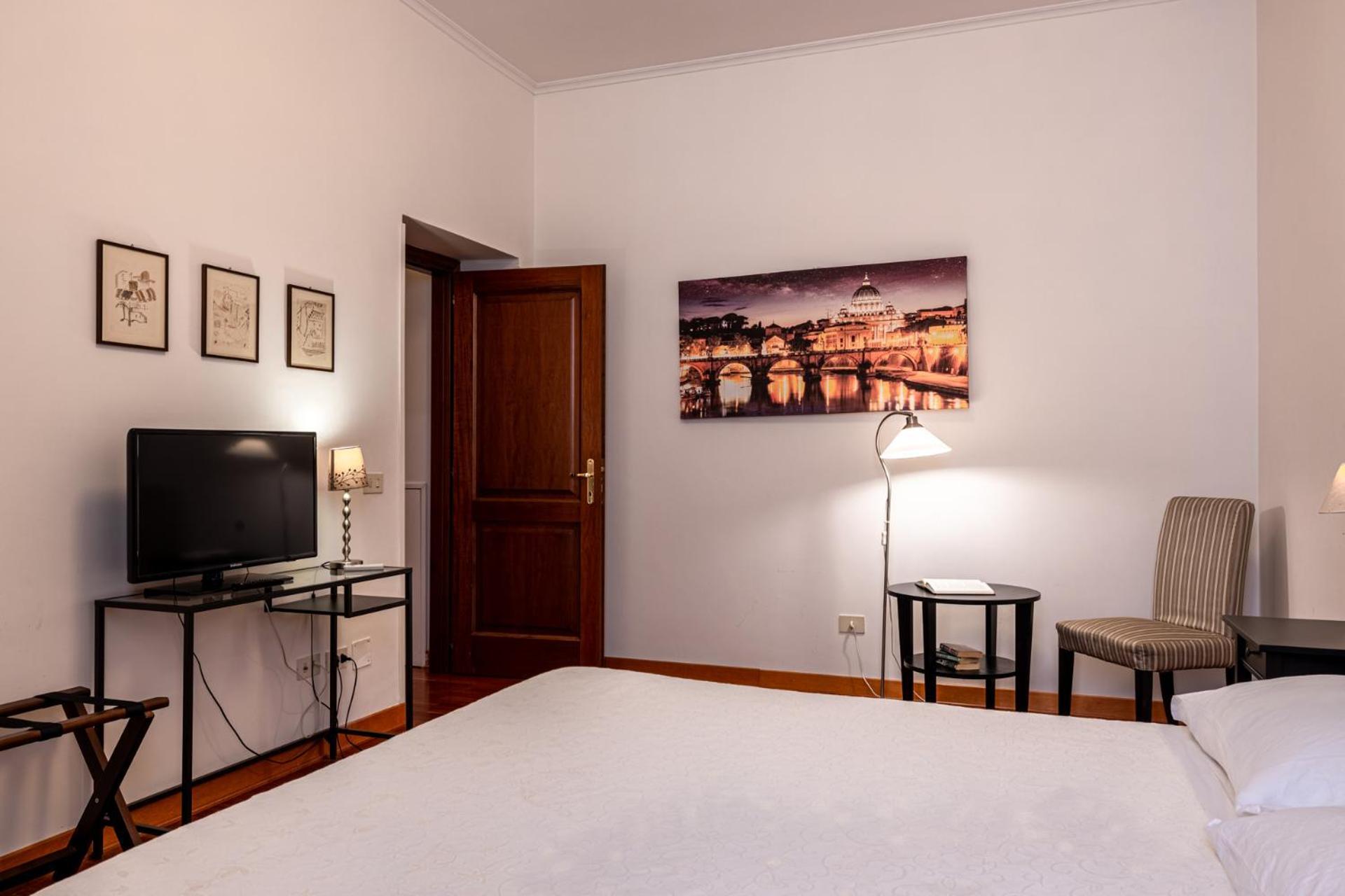 La Tua Casa Al Colosseo Рим Экстерьер фото